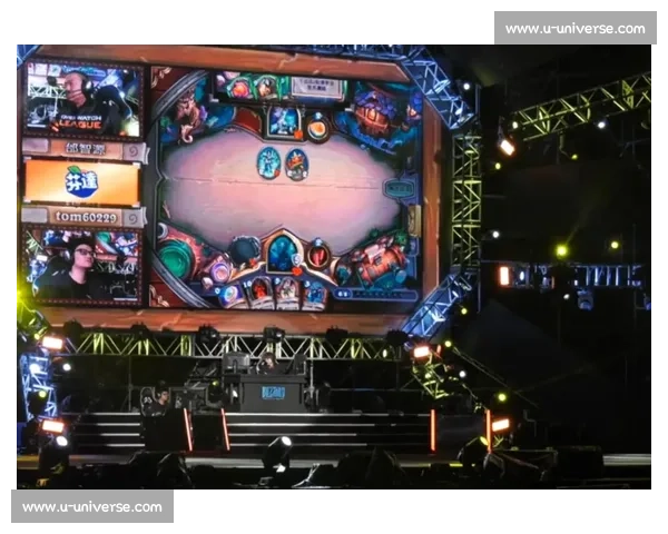 JJ比赛精彩对决截图：看电竞高手如何在激烈赛场中一决高下